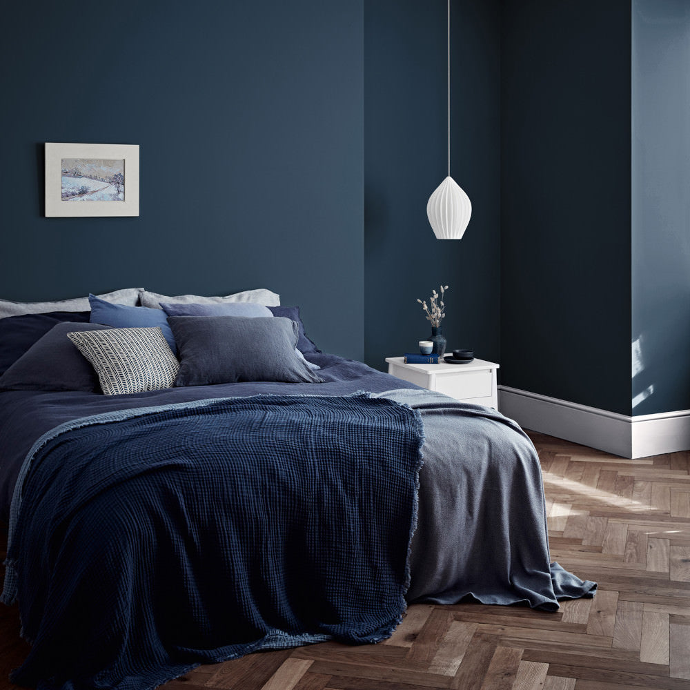 Crown Walls & Ceilings Emulsion Midnight Navy